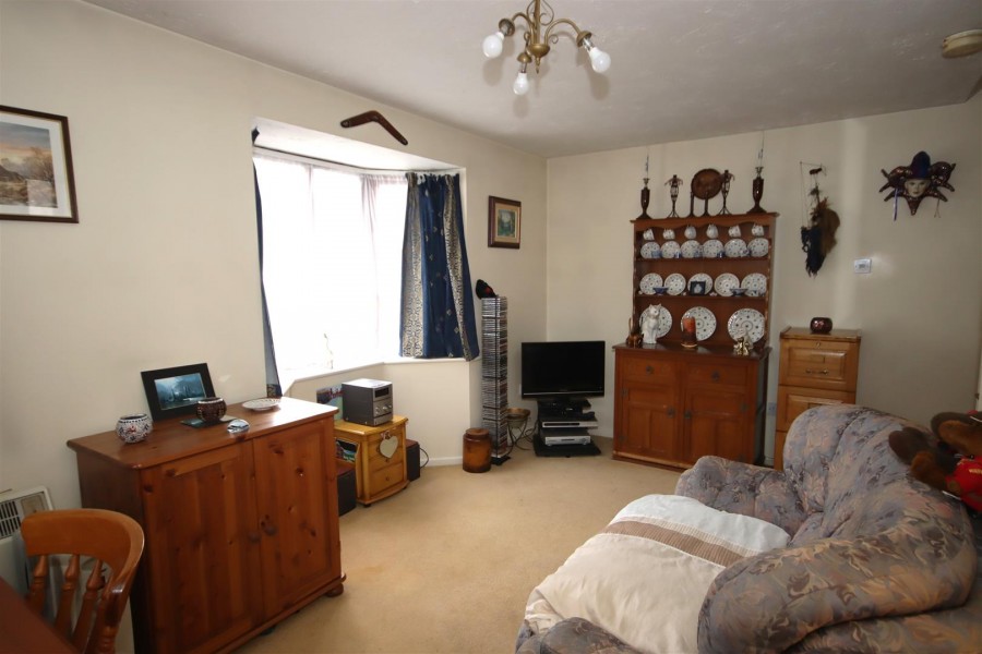 Images for Cheltenham Drive, Chippenham