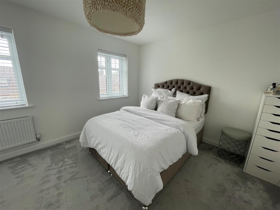 Images for Gainey Gardens, Chippenham