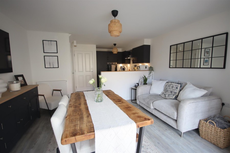 Images for Gainey Gardens, Chippenham