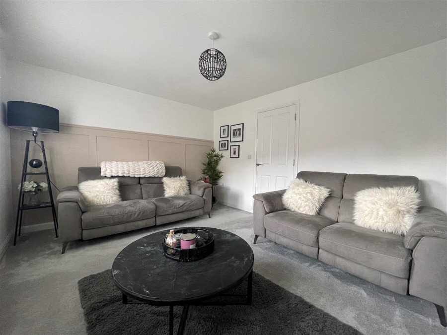Images for Gainey Gardens, Chippenham