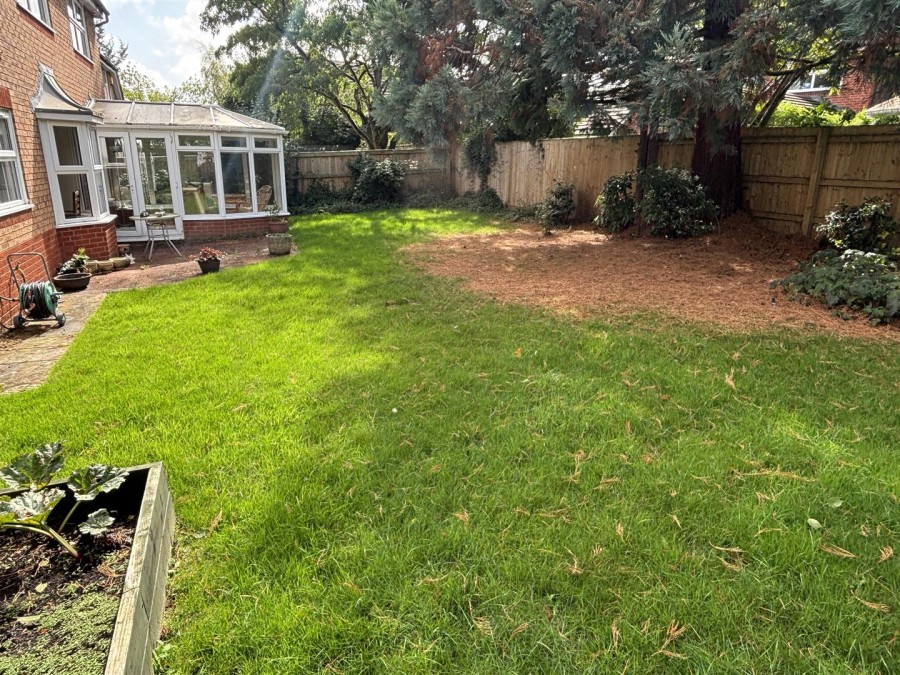 Images for Sandown Drive, Chippenham
