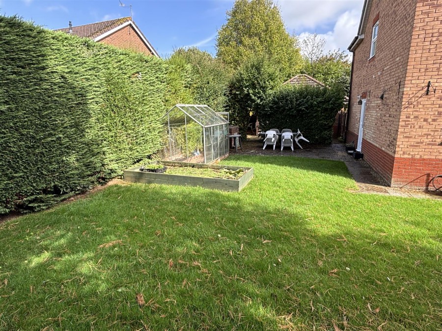 Images for Sandown Drive, Chippenham