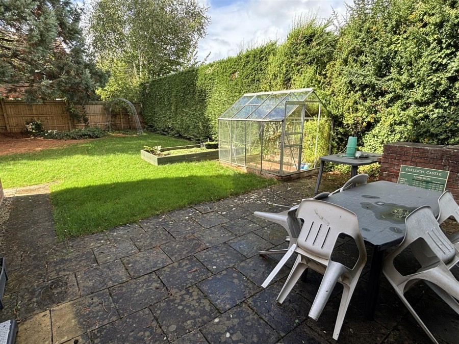 Images for Sandown Drive, Chippenham