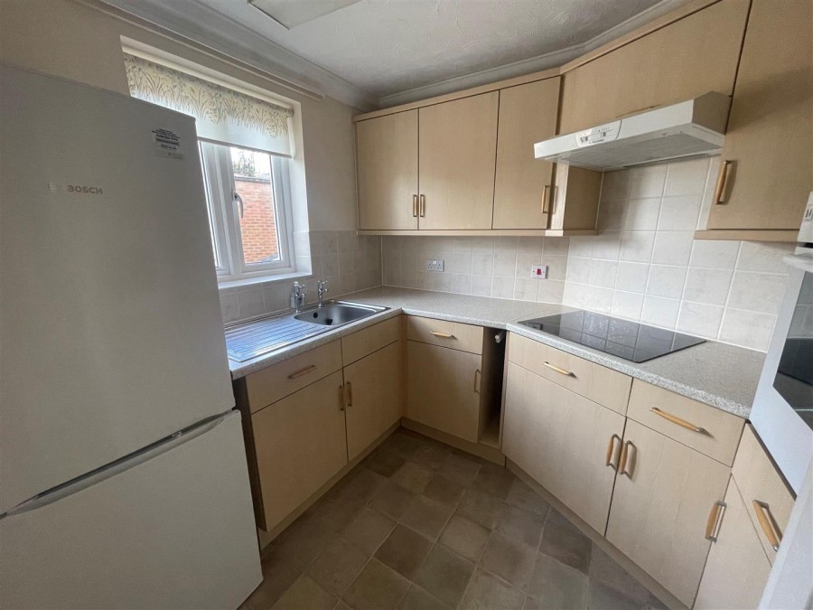 Images for Castle Lodge, Chippenham