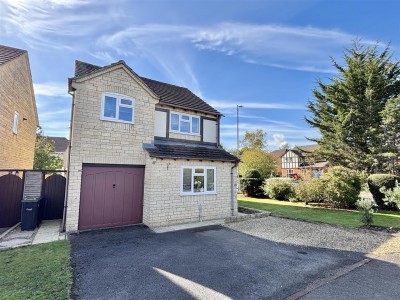Sandown Drive, Chippenham