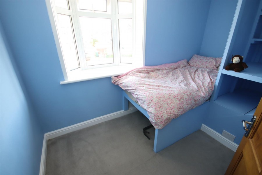 Images for Hardenhuish Avenue, Chippenham