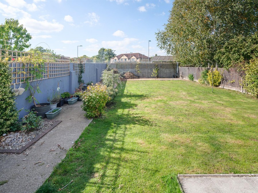 Images for Hardenhuish Avenue, Chippenham