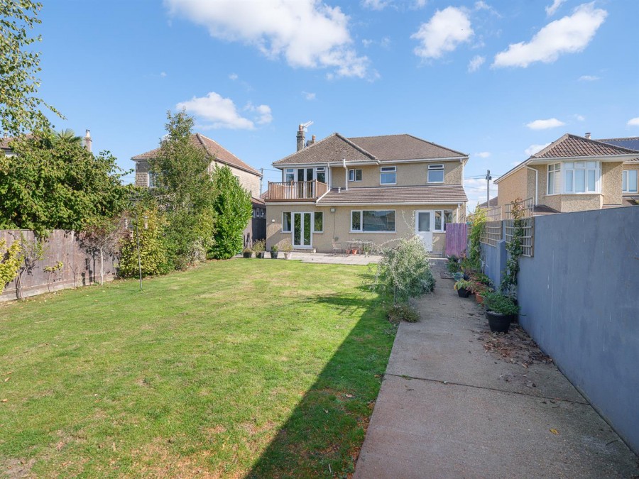 Images for Hardenhuish Avenue, Chippenham