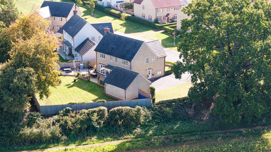 Images for Studley Gardens, Studley, Calne