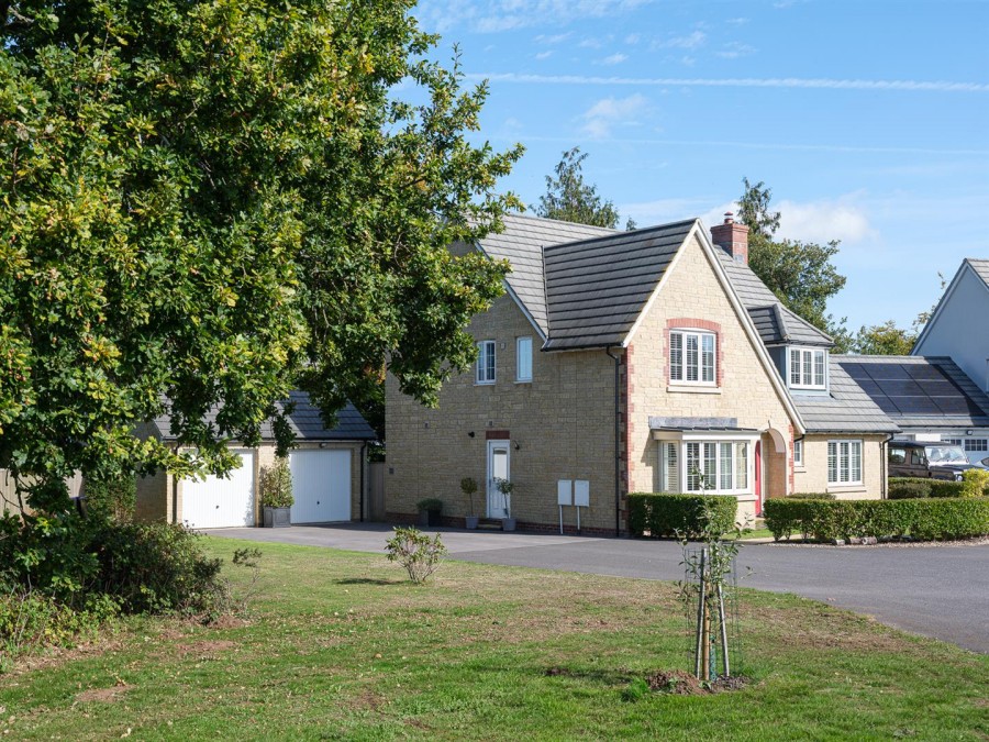 Images for Studley Gardens, Studley, Calne