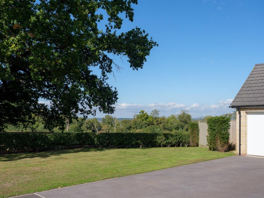 Images for Studley Gardens, Studley, Calne