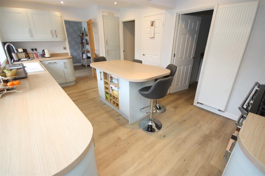 Images for Wells Close, Chippenham