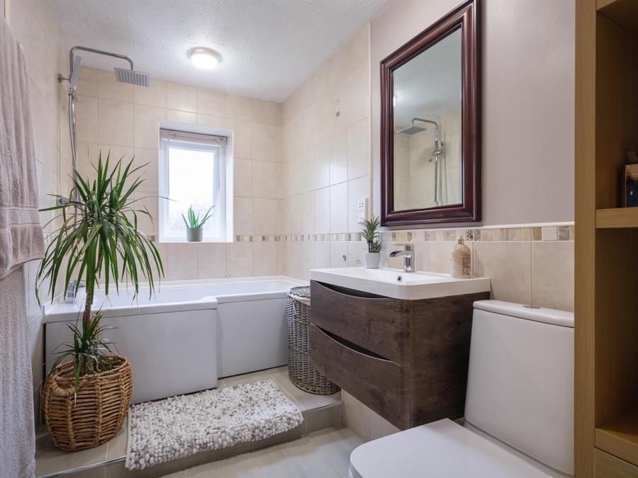 Images for Chevral Close, Chippenham