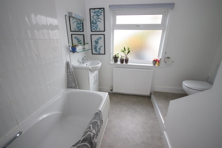 Images for Greenway Lane, Chippenham