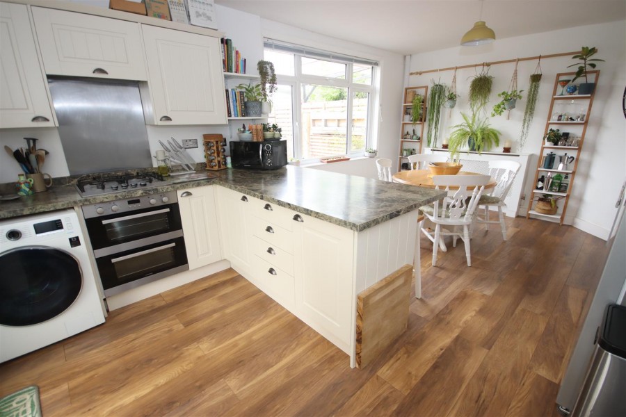 Images for Greenway Lane, Chippenham