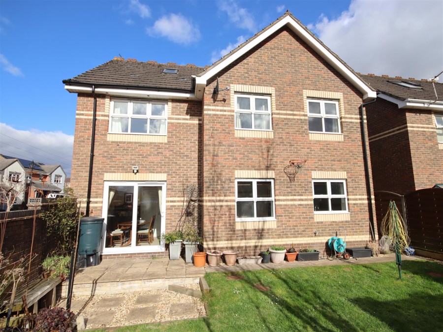 Images for Sheepscroft, Chippenham