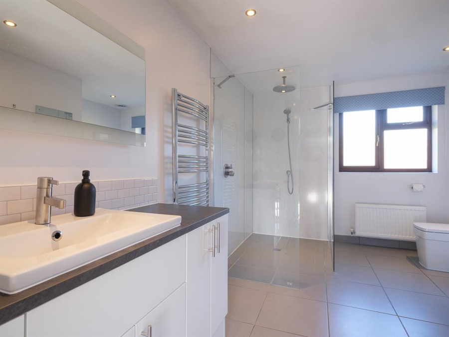 Images for Erleigh Drive, Chippenham