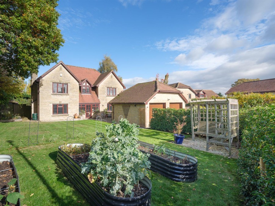 Images for Erleigh Drive, Chippenham