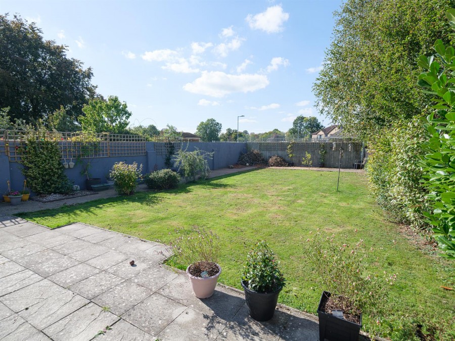 Images for Hardenhuish Avenue, Chippenham