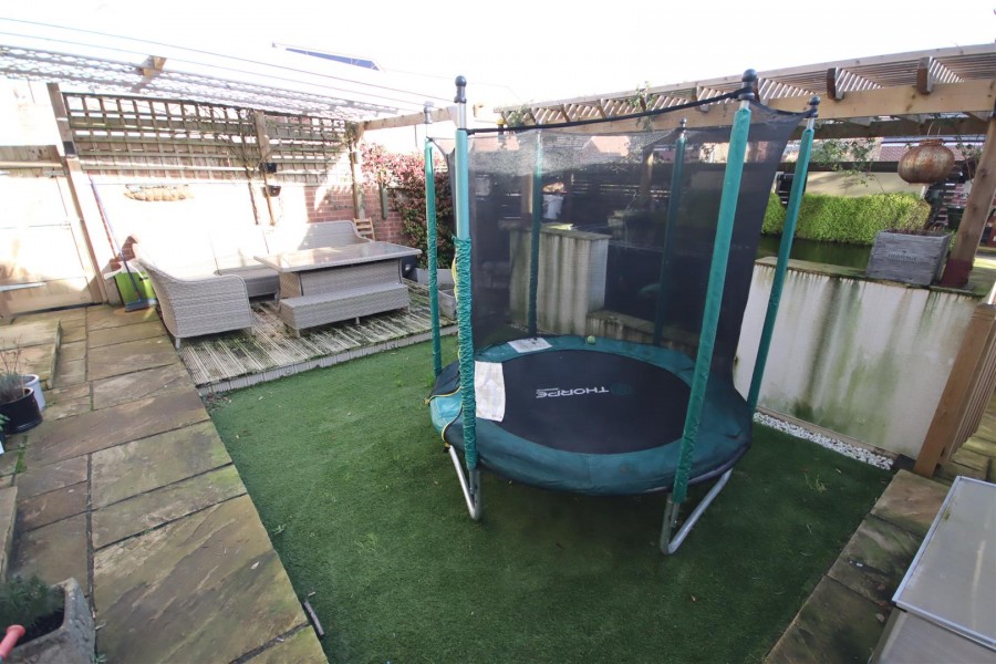 Images for Gainey Gardens, Chippenham