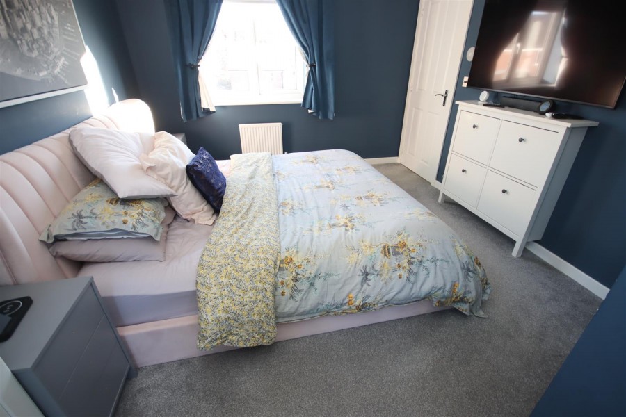 Images for Gainey Gardens, Chippenham