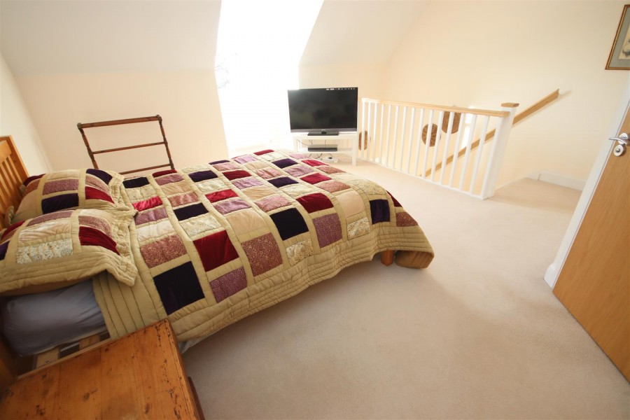 Images for Milbourne Way, Chippenham