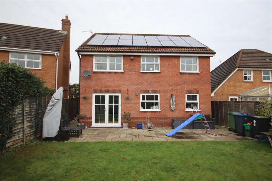 Images for Aintree Drive, Chippenham