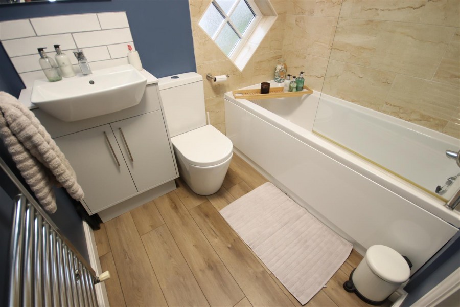 Images for Comet Crescent, Calne