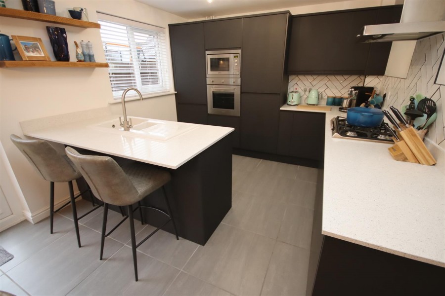 Images for Comet Crescent, Calne