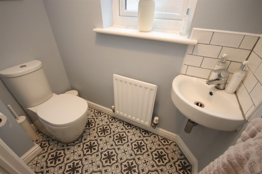 Images for Comet Crescent, Calne