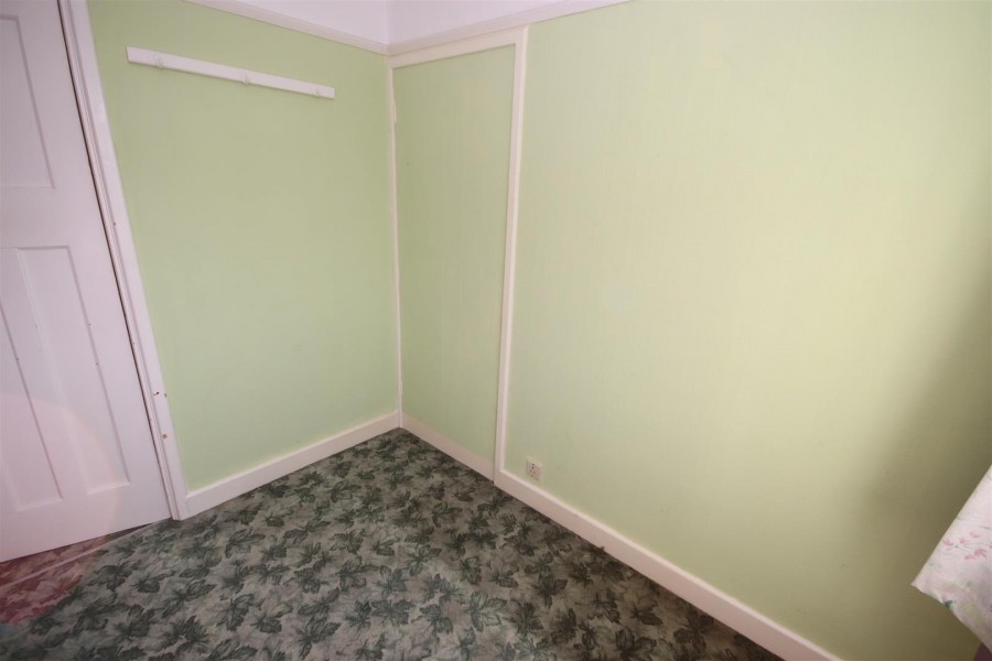 Images for Yewstock Crescent West, Chippenham