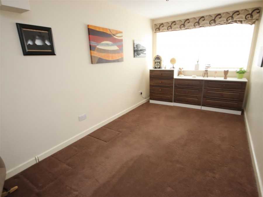 Images for Thomas Mead, Pewsham, Chippenham