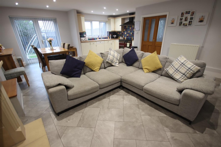 Images for Wood Lane, Chippenham