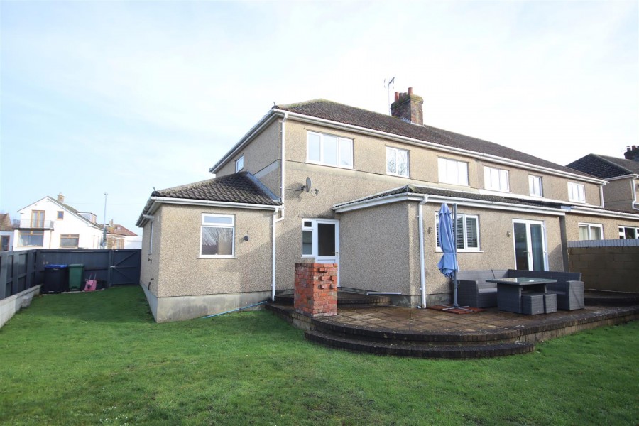 Images for Wood Lane, Chippenham