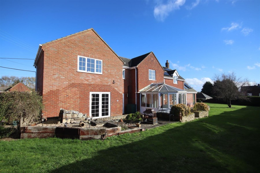 Images for The Banks, Lyneham, Chippenham