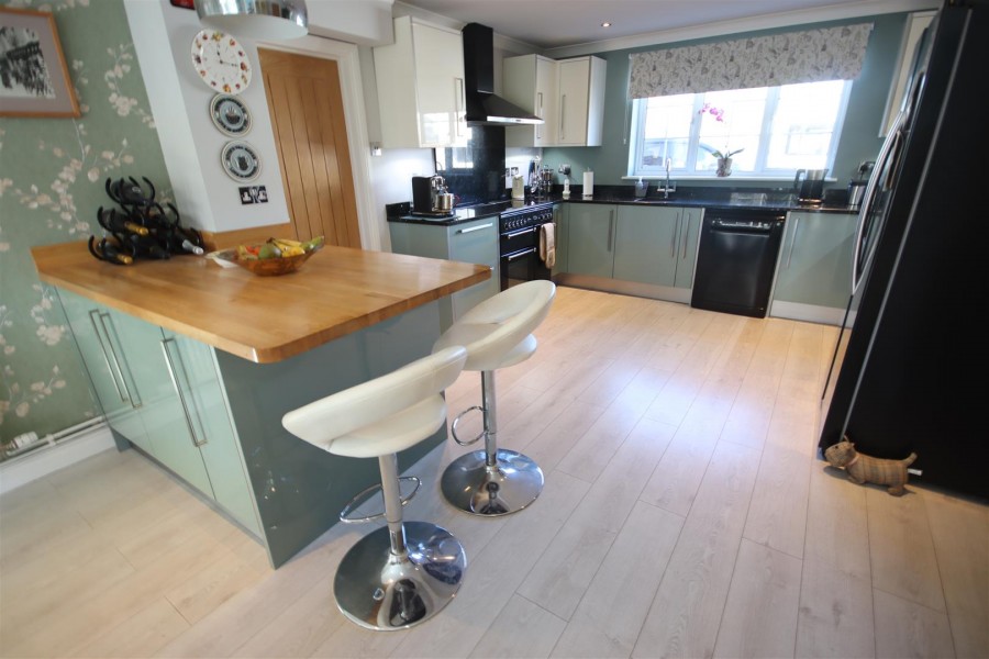 Images for The Banks, Lyneham, Chippenham