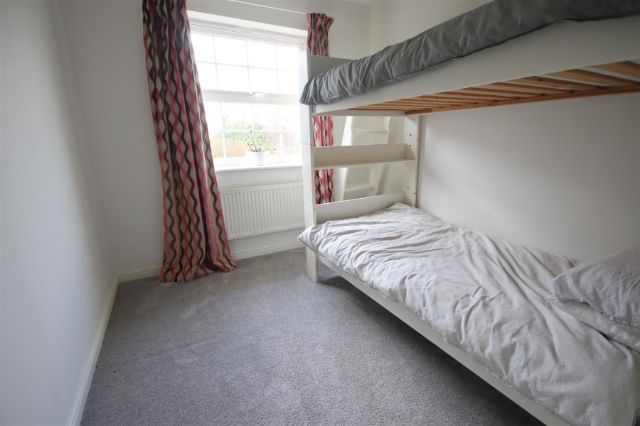 Images for Curlew Drive, Chippenham