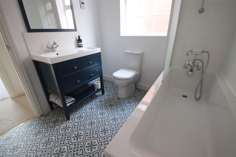 Images for Curlew Drive, Chippenham