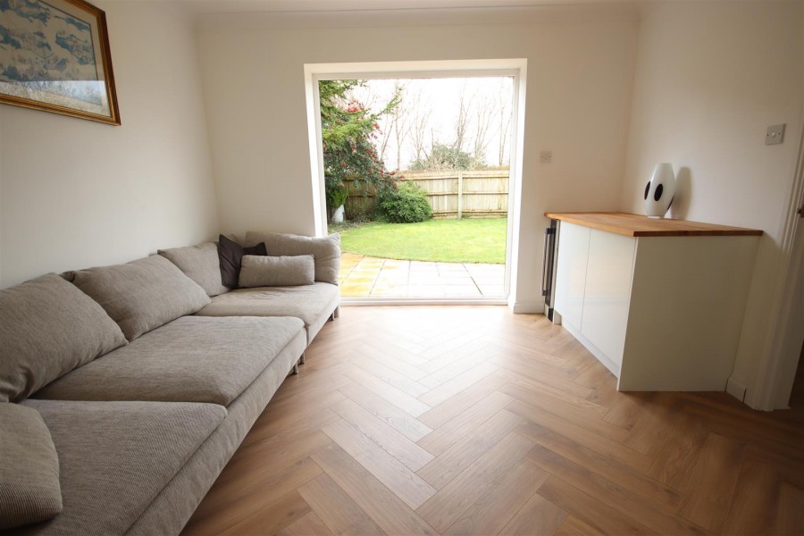 Images for Curlew Drive, Chippenham