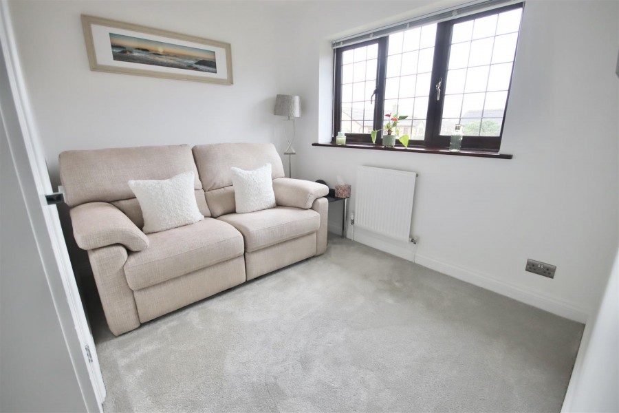 Images for Exeter Close, Chippenham