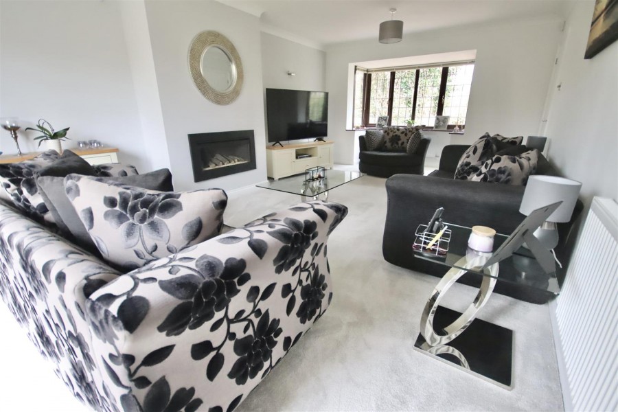 Images for Exeter Close, Chippenham