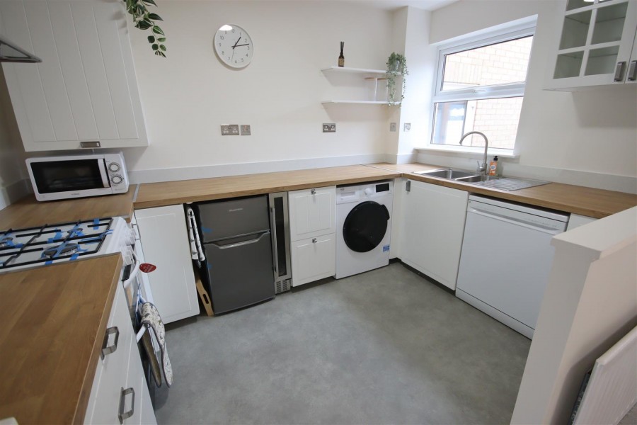 Images for Fitzwarren Close, Chippenham