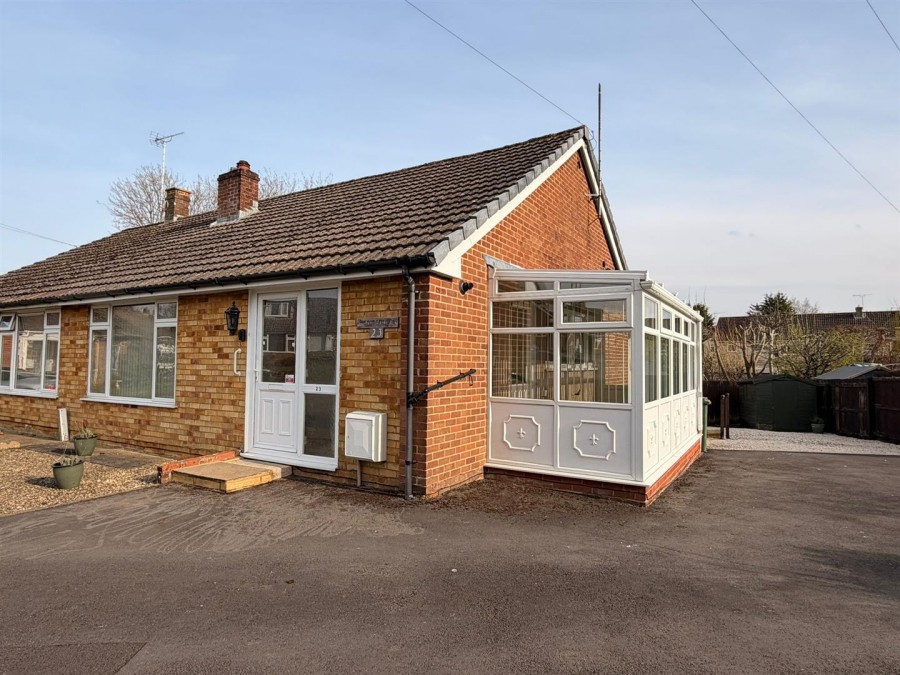 Images for Barons Mead, Chippenham