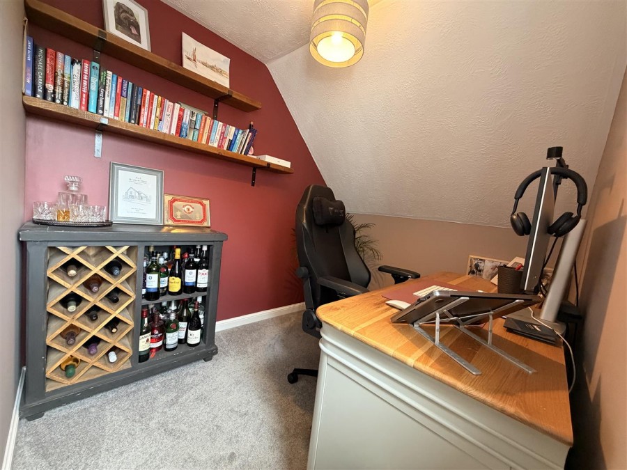 Images for Hexham Close, Chippenham