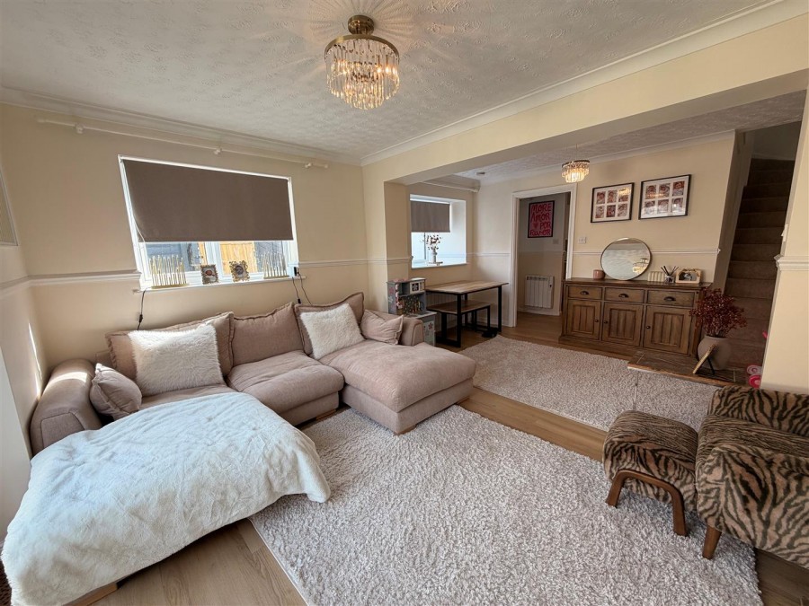 Images for Holmes Close, Chippenham