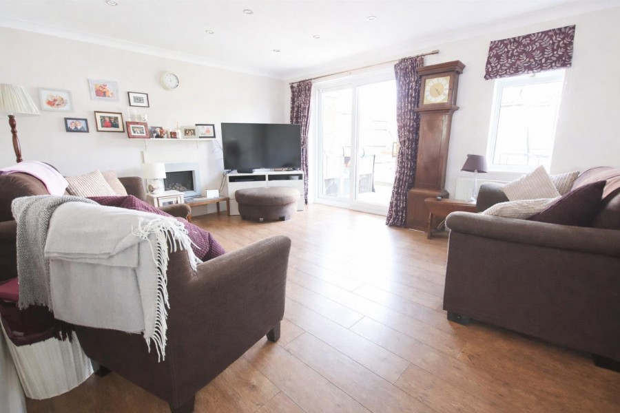 Images for Anglesey Mead, Chippenham