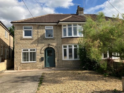 East Yewstock Crescent, Chippenham