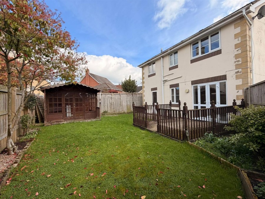 Images for Meadowsweet Drive, Calne