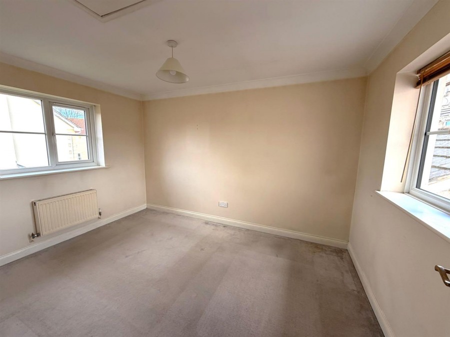 Images for Meadowsweet Drive, Calne