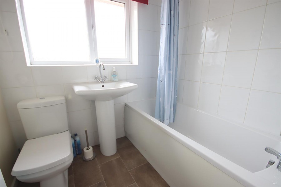 Images for Stonelea Close, Chippenham